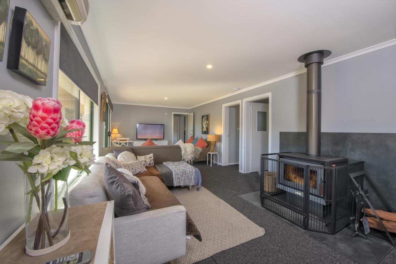 East Jindabyne- Cavallino 4 Bedroom Home エクステリア 写真